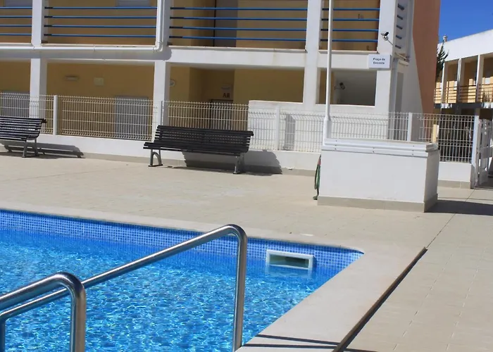 Pool&Beach In Encosta De Sao Jose